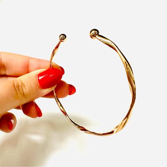 NEW NORDSTROM REVOLVE Gold Ball Slim Band Twisted Bracelet Bangle Cuff Jewelry - Picture 2 of 12